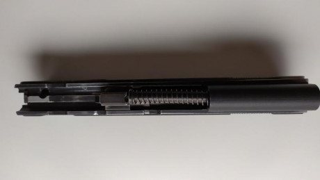 Se vende Kit calibre 22LR para Tanfoglio Limited Custom HC (armazón largo). Solo sirve para este modelo. 02