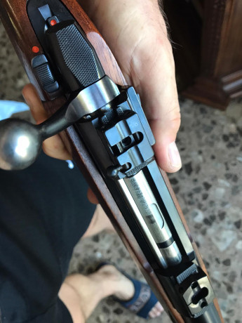 Buenos días ! Vendo por dejar las monterías un sako L691 en calibre 3006 , súper preciso , con monturas 31