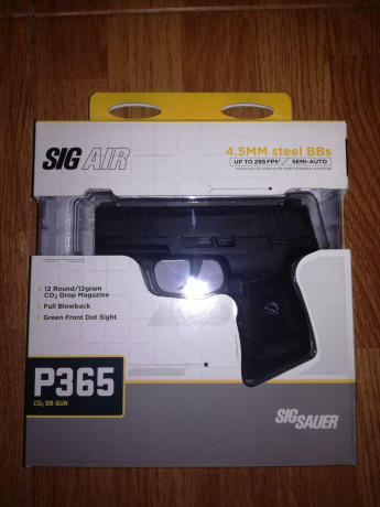 VENDIDA réplica de Sig Sauer P-365 accionada mediante bombonas de co2.

Semiautomática dotada de sistema 02