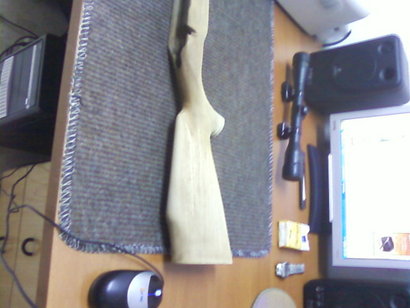 Hola a todos, estoy intentando restaurar una culata de un rifle,
ho hechos con la plancha y el vapor quitar 21