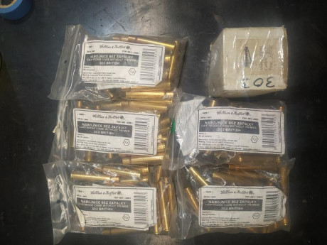 Lote de 100 vainas y 100 puntas a estrenar.

Precio 100 euros porte incluido.
Atiendo Whatsapp 615659980 00