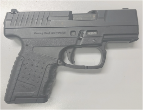 Vendo Walther PPS, como nueva. No habrá tirado ni dos cajas. Perfecta para ir de paisano, debido a su 00
