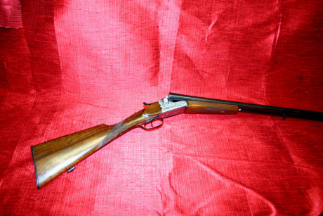 En venta escopeta Cal.12 paralela de Ascensio Zabaleta.
Su estado es perfeto.

 Por el precio de..100€... 01