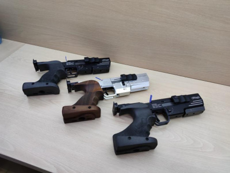 Buenas tardes, busco walther ssp, para standar, cacha talla S, preferiblemente en Andalucia para probarla. 40