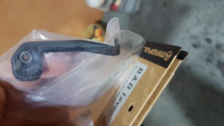 Se vende , nuevo a estrenar de la reconocida firma Magpul
Precio nuevo 52,36 mas 8 de envío

Se vende 01