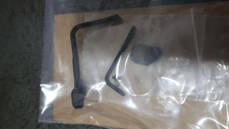 Se vende , nuevo a estrenar de la reconocida firma Magpul
Precio nuevo 52,36 mas 8 de envío

Se vende 30