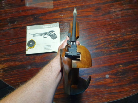 Vendo pistola libre de marca Hammerli modelo 150, en perfecto estado, con gran precisión y exactitud. 00