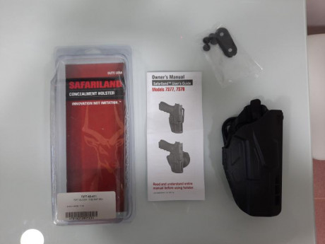 Buenas 
Vendo funda SAFARILAND original, modelo 7377 para pistola Glock 17, practicamente sin uso. Precio 02