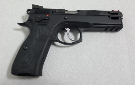  ***VENDIDA***

***El arma está vendida, gracias a todos por el interés*** 

Vendo CZ Shadow de 9mm PB 131