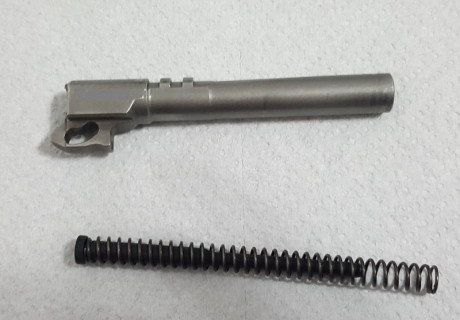  ***VENDIDA***

***El arma está vendida, gracias a todos por el interés*** 

Vendo CZ Shadow de 9mm PB 141