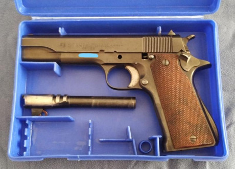 Perfecto estado, varios cargadores y caja. 250 €. A1.jpg  Saludos.- A2.jpg  00