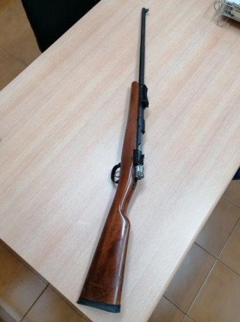 Vendo Rifle Oviedo 1926 calibre 7x57. Precio 450€ más portes si hubiera que mandar. 02
