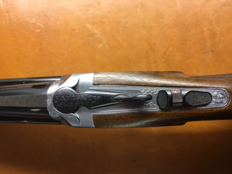 Vendo escopeta Fabarm en estado impecable cañones tribore , largos 66 con su juego de polichoques, peso 00