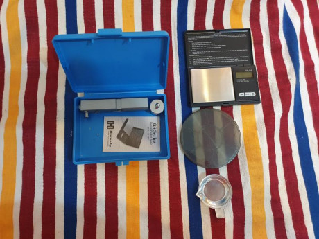 Hola muy buenas.
Pues nada que sigue en venta 
Muy a mi pesas vengo el equipo que compre para hacer ipsc, 22