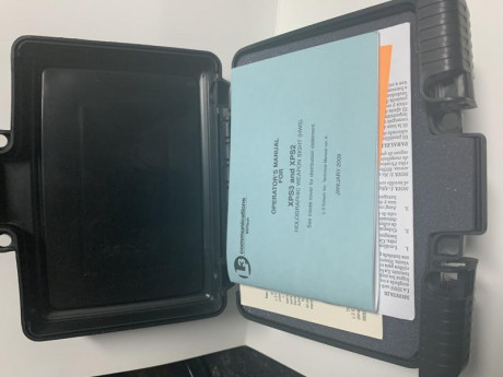 Enlace con características 
https://www.borchers.es/visores-holograficos/1104-visor-holografico-eotech-xps2-0.html 01