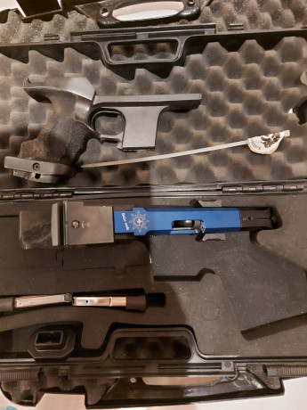 Pongo esta pistola en venta que aunque tiene sus añitos agrupa qué es una maravilla teléfono de contacto 01