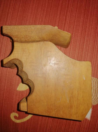 Buenas se vende esta cacha de Diestro, tamaño XS pa la pistola Match Gun.

Esta prácticamente nueva. 

Se 00