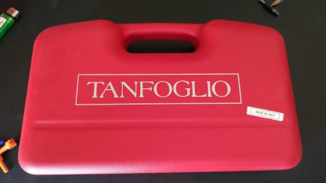 Vendo Tanfoglio Stock III, en perfectas condiciones, con dos cargadores y unos 300 disparos como mucho, 02
