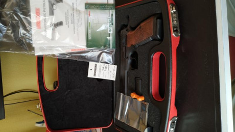 Vendo Tanfoglio Stock III, en perfectas condiciones, con dos cargadores y unos 300 disparos como mucho, 01