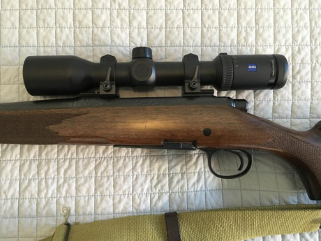 Por no utilizar, pongo a la venta este rifle de magnífica precisión:

REMINGTON 700 BDL en calibre 30.06

Muy 00