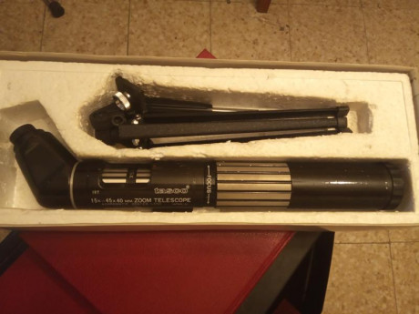 Hola foreros!!
Vendo Telescopio Tasco con aumentos entre 15 X y 45X ajustable con una rueda. Diámetro 01