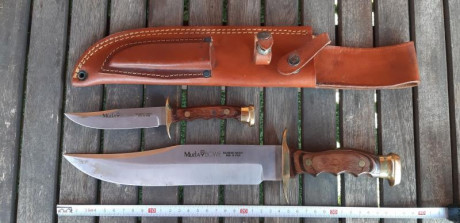 Buenas.
Cambio estos cuchillos de los que podéis ver su estupendo estado por las fotos.  CERRADO

El cambio 00