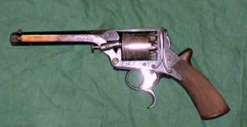 He pensado en abrir este hilo, para que hagamos preguntas relativas a nuestra afición a las armas de pólvora 150
