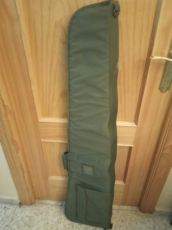 Hola foreros!!

Vendo una preciosa y muy útil funda de cordura verde para arma larga. Totalmente nueva, 01