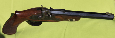 Vendo pistola de avancarga de coleccionista Power del calibre 45 en perfecto estado, por150 Euros.
Podeis 50