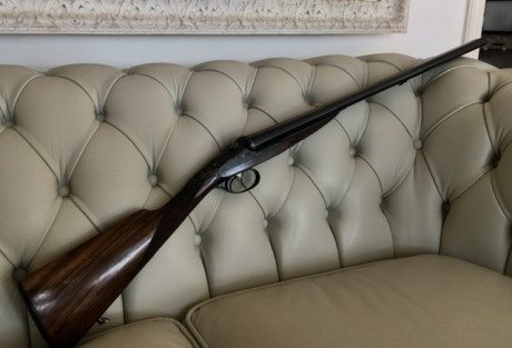 Buenos días a todos,
Vendo escopeta Darne, modelo R15, calibre 12/65, cañones de 65 cm. ***/*. Año 1947. 00