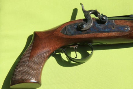Vendo pistola de avancarga de coleccionista Power del calibre 45 en perfecto estado, por150 Euros.
Podeis 80