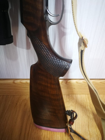 Vendo merkel kr1 caja larga, calibre 9.3x62 calibre súper contundente, gatillo con pelo, maderas perfecta 01