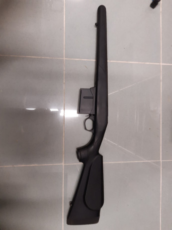 Vendo culata con cargador de rifle bergara b14 sporter modificada para cargadores AICS de 5 cartuchos 02