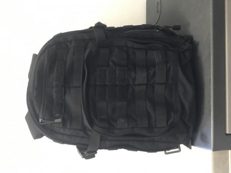 Buenas tardes vendo estas dos mochilas en perfecto estado, son de la marca 5.11 y son los modelos rush 02