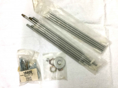  VENDIDA 

OFERTA A MUY BUEN PRECIO. Material de recarga y complementos usados pero repasados y en estado 10
