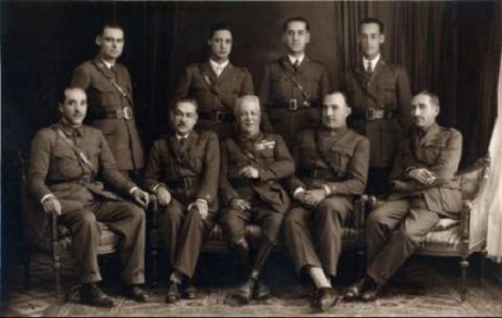  EN RECUERDO Y HOMENAJE A LOS QUE YA NO ESTÁN. 

Si pones en  GOOGLE    PASAPORTES EN LA MEMORIA   da 00