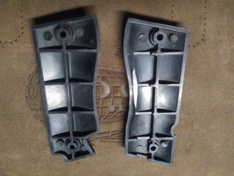 Hola.
Vendo juego de cachas originales válidas para pistola STAR BM y BKM.
Están en buen estado.
Se encuentran 00