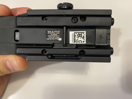 Se vende holografico eotech A65 en buen estado, muy pocas salidas de caza, casi todo el tiempo parado 12