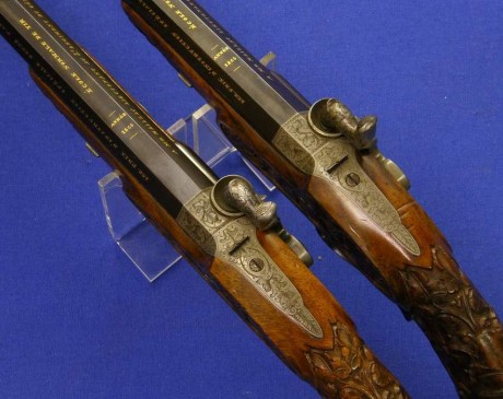 Voy a colocar unas fotos de un arma larga alemana de llave de mecha del siglo XVI. 02
