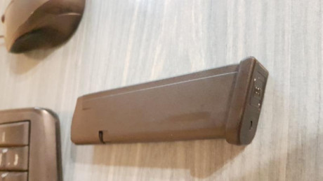 Cargador G17 original y nuevo a estrenar, ni un solo uso
Precio 30€ 31