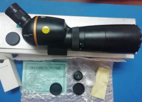 VENDO telescopio japonés de 60 mm, con marca alemana Dörr Danubia, con dos oculares intercambiables de 02