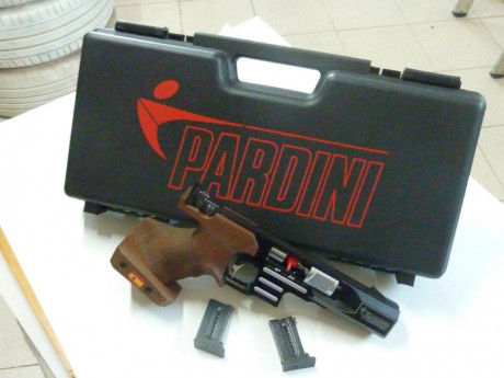 VENDIDA.
Mi amigo y compañero de tiro Pedro (Tf. 675302703) vende Pistola Pardini SP22 Standard (con posibilidad 02