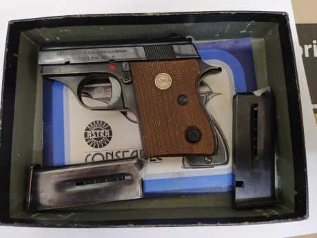 Pues eso, que un amigo ha decidido poner a la venta su ASTRA 7000 calibre 22L.R. guiada en A y está en 01