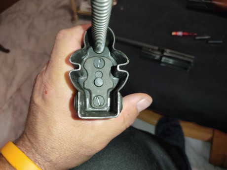 Hola, e comprado una culata del g3 para acoplarlo al cetme, le comi un poco al buffer y al arillo del 80