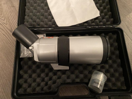 Se vende Telescopio Maksutov Cassegrain de la marca Seben
De 38 a 114 aumentos. 
70mm de apertura. 
Oculares 02