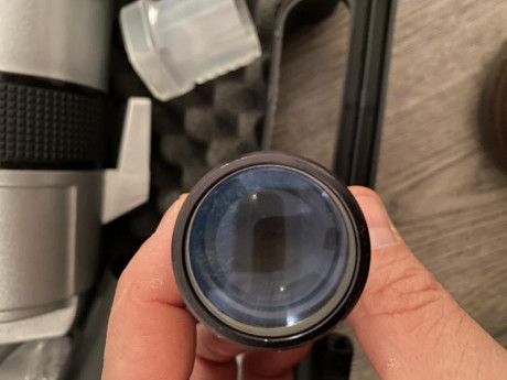 Se vende Telescopio Maksutov Cassegrain de la marca Seben
De 38 a 114 aumentos. 
70mm de apertura. 
Oculares 10