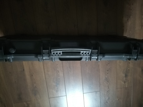 Vendo maletín rígido para rifle, carabina, o cualquier otro artículo que se pueda guardar, es totalmente 01