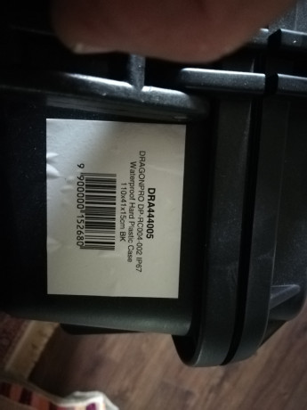 Vendo maletín rígido para rifle, carabina, o cualquier otro artículo que se pueda guardar, es totalmente 21