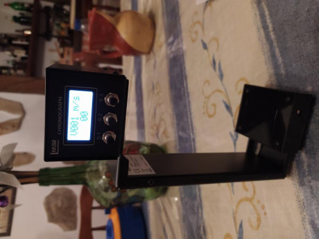 Buenas noches,
 
El equipo esta VENDIDO. Se puede cerrar.
 
Vendo cronógrafo balístico marca LMBR modelo 00