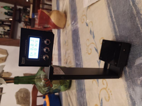 Buenas noches,
 
El equipo esta VENDIDO. Se puede cerrar.
 
Vendo cronógrafo balístico marca LMBR modelo 11